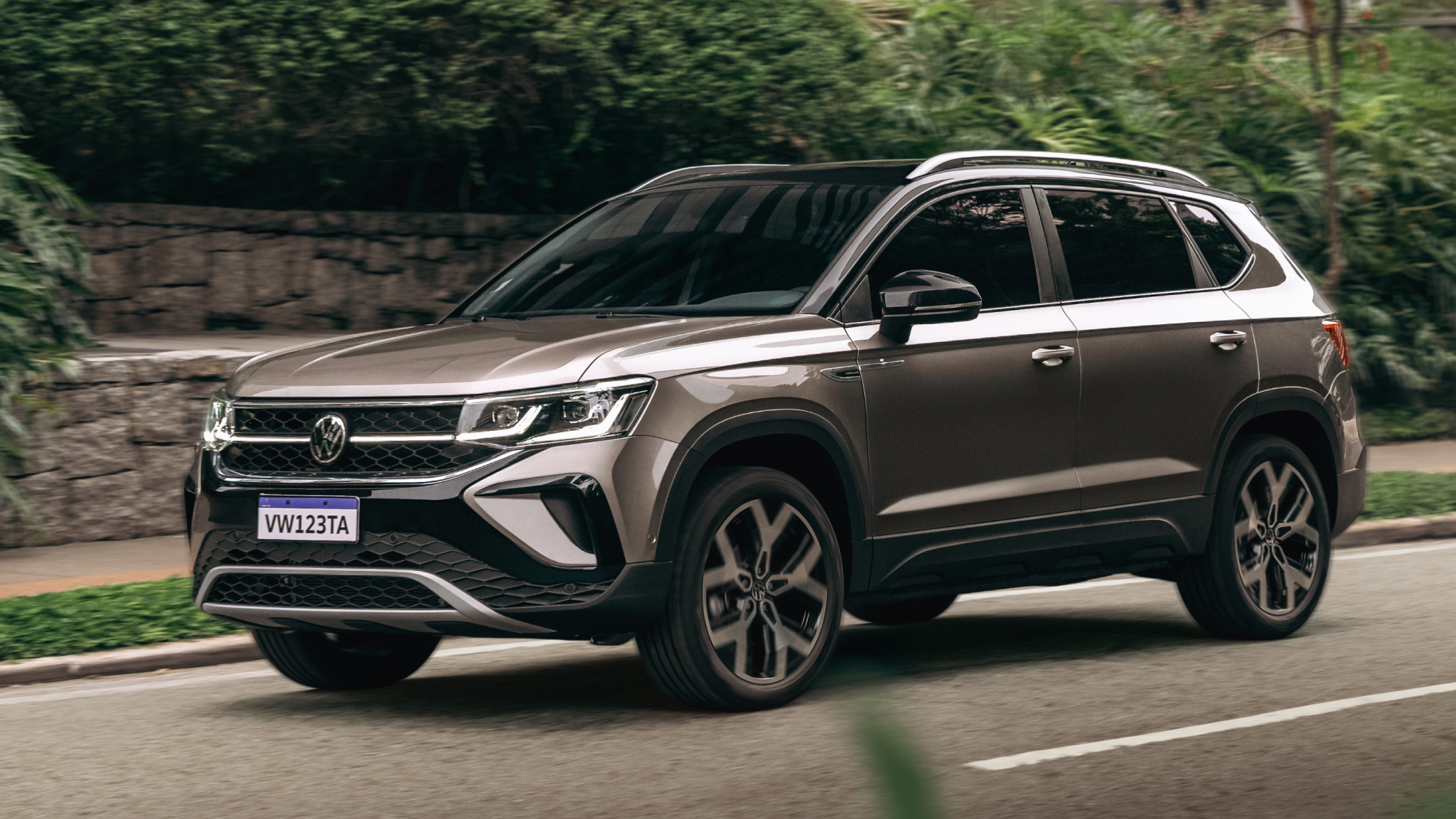 Taos Comfortline, Highline y Hero 250 TSI